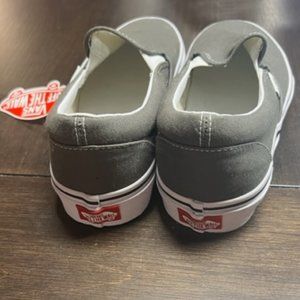 Van's Classic Slip-On Shoe. Women's 9, Men's 7.5, Charcoal Gray